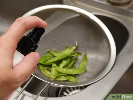 Image titled Clean Snap Peas Step 7
