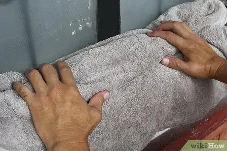 Image titled Clean Glass Step 1