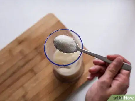 Image titled Make a Quick and Easy Cake Step 3