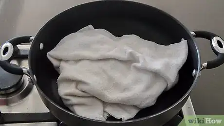 Image titled Dye Fabric with Beets Step 3