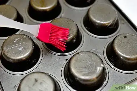 Image titled Make Biscuit Bowls Step 9