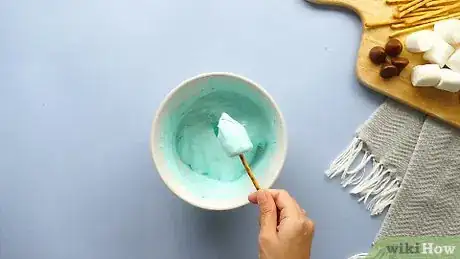 Image titled Make Dreidel Marshmallow Pops Step 13
