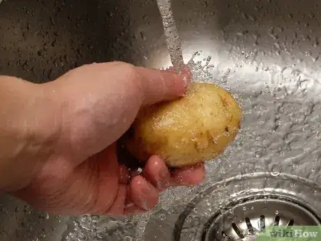 Image titled Cook a Potato in the Microwave Step 6