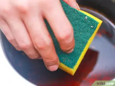 Image titled Get Caramel off Pots and Pans Step 24