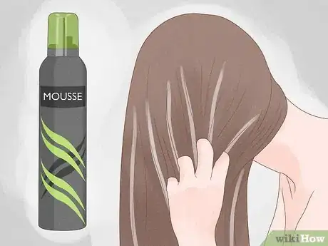 Image titled Get Natural Curls Step 3