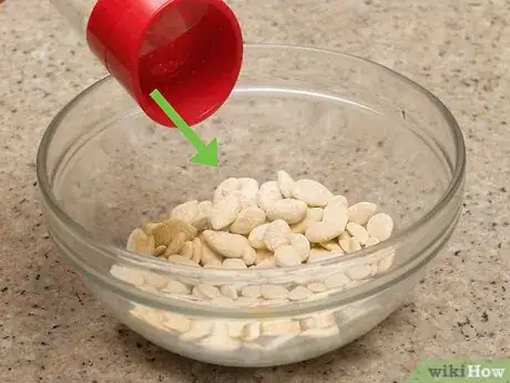 Image titled Make Pumpkin Seeds Step 4