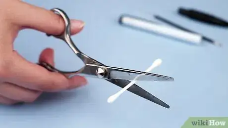 Image titled Make a Stylus with Hot Glue Step 2