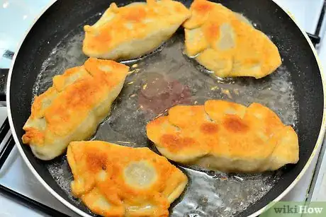 Image titled Make Guo Tie (Potstickers) Step 23
