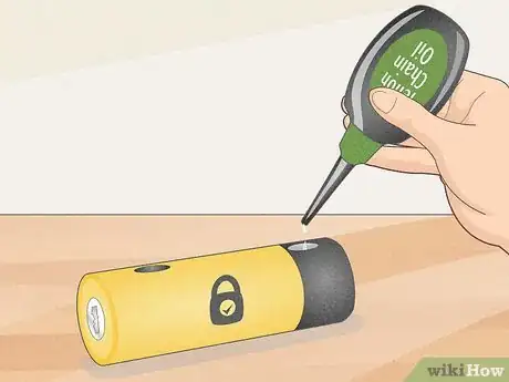 Image titled Keep a Bike Lock from Freezing Step 4