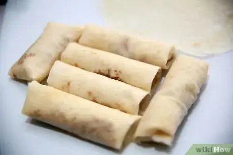 Image titled Make Turon (Bananacue Wrap) Step 4