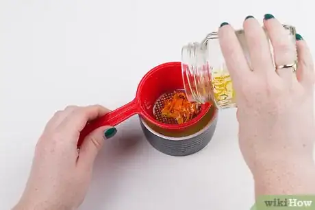 Image titled Make Calendula Oil Step 9