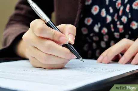 Image titled Get a Job as a Makeup Artist Step 4