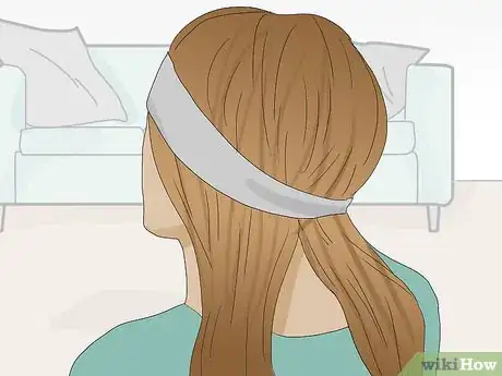 Image titled Gently Curl Your Hair Step 9