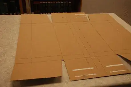 Image titled Mark 1 cm outside the tracing.