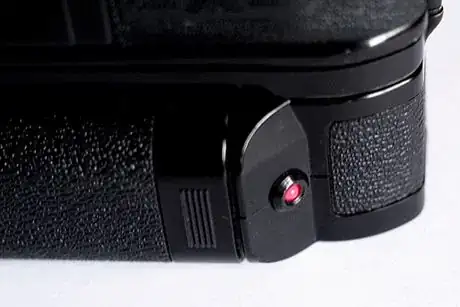 Image titled Power_winder_end_of_film_light.jpeg