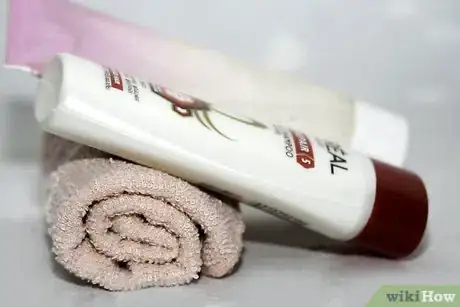 Image titled Attain Effortless Beauty Step 3