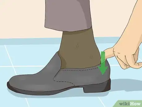 Image titled Buy Waterproof Shoes Step 12