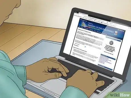 Image titled Go to Sumilon Island Step 1