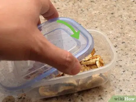 Image titled Dehydrate Bananas Step 38