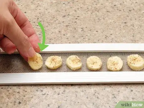 Image titled Dehydrate Bananas Step 32