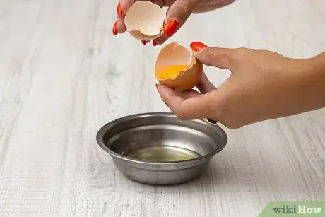 Image titled Make Green Eggs and Ham Step 1