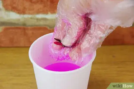 Image titled Make Watercolors Using Magic Markers Step 7