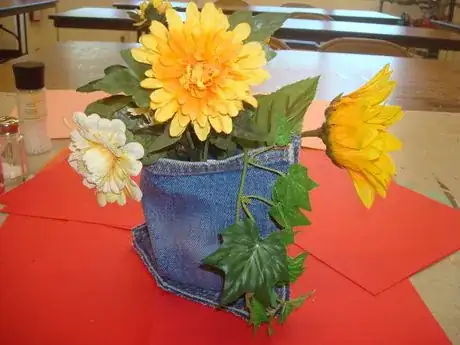 Image titled Vase pocket