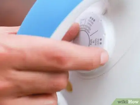 Image titled Cook Food in a Hotel Room Step 10