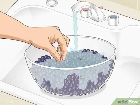 Image titled Extract Elderberry Juice Step 9