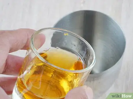 Image titled Make a Millionaire Martini Step 2