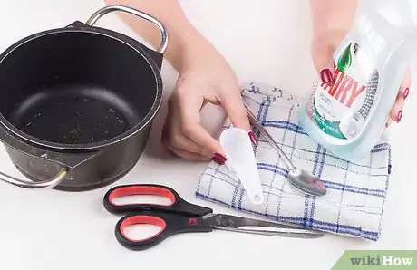 Image titled Make a Smoke Grenade Step 2