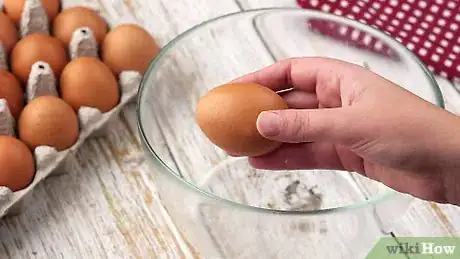 Image titled Break an Egg with One Hand Step 1