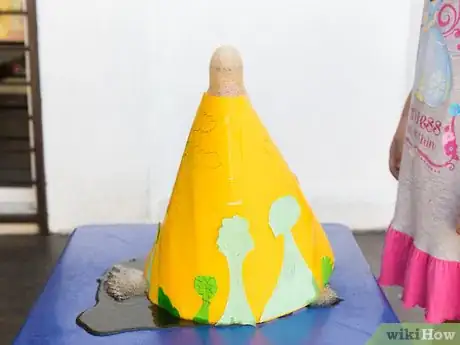 Image titled Make a Volcano out of Mentos and Soda Step 14