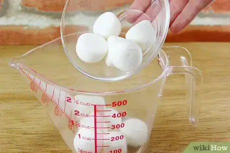 Image titled Make Marshmallow Bark Step 1