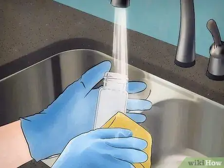 Image titled Perform Vial Transfers With Fruit Flies Step 1