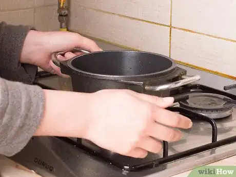 Image titled Toast Sunflower Seeds Step 8