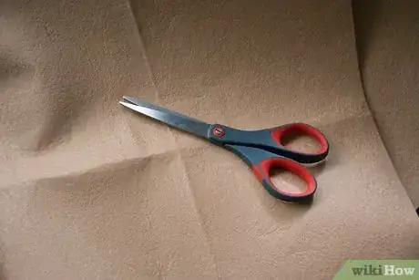 Image titled Make a Felt Activity Wall for Kids Step 5