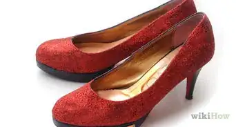 Make Glitter Pumps