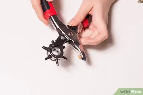 Image titled Make Spiked Gauntlets Step 3