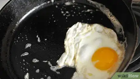 Image titled Flip an Egg Without Using a Spatula Step 4