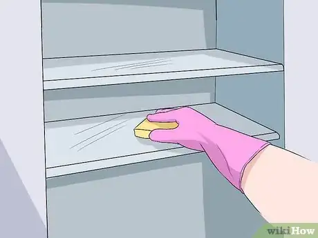 Image titled Protect Kids with Food Allergies Step 1