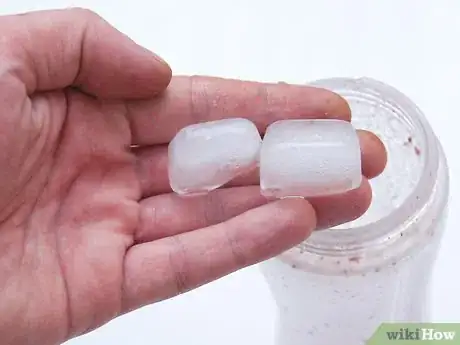 Image titled Make a Peanut Butter and Jelly Smoothie Step 17