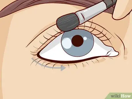 Image titled Apply Black Eyeshadow Step 3