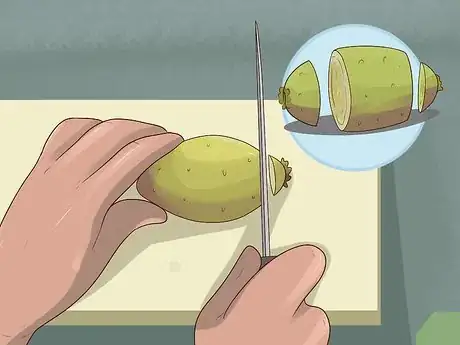 Image titled Cut a Prickly Pear Step 3