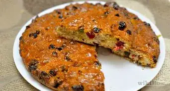 Make Creole Christmas Cake