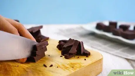 Image titled Temper Chocolate Step 15