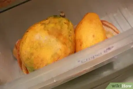 Image titled Eat Papayas Step 4