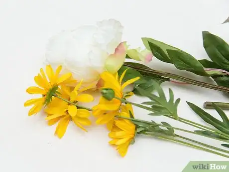 Image titled Make a Flower Hair Clip Step 1