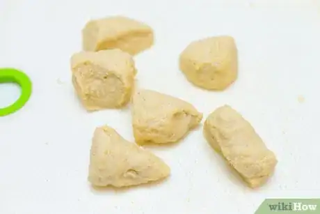 Image titled Make Biscuit Bowls Step 4