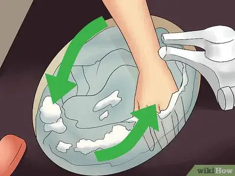 Image titled Do Laundry While Traveling Step 10